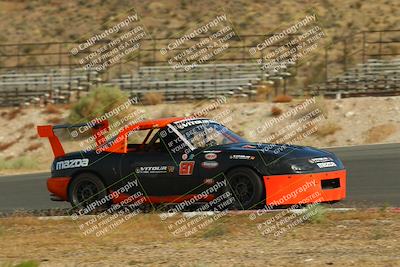 media/Jun-01-2025-CalClub SCCA (Sun) [[eae223c5dd]]/Group 2/Race 2/